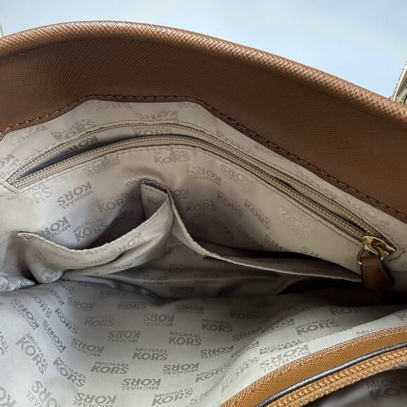 Michael Kors Jet Set Nylon Medium Pocket Tote Shoulder Bag Fuschia Pink 13x9x5 - Picture 6 of 12